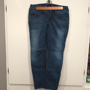 True Religion low rise skinny jeans sz 30